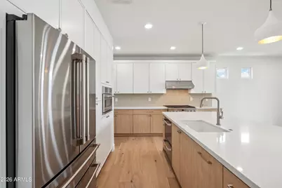 5537 E Earll Drive, Phoenix, AZ 85018 - Photo 13