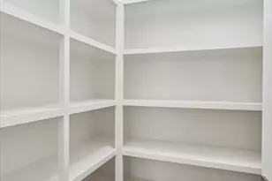 5533 E Earll Dr, Phoenix, AZ 85018 - Photo 13