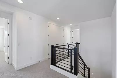 7945 W Griswold Road, Peoria, AZ 85345 - Photo 25