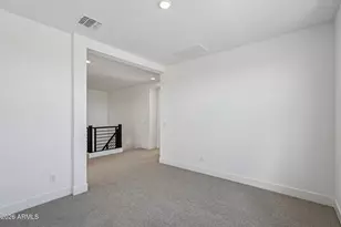 7945 W Griswold Rd, Peoria, AZ 85345 - Photo 41