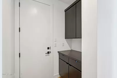 7945 W Griswold Road, Peoria, AZ 85345 - Photo 43