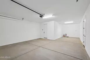 7945 W Griswold Rd, Peoria, AZ 85345 - Photo 45