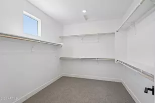 7945 W Griswold Rd, Peoria, AZ 85345 - Photo 29