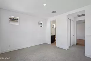 7945 W Griswold Rd, Peoria, AZ 85345 - Photo 7