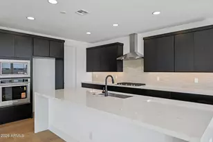 7945 W Griswold Rd, Peoria, AZ 85345 - Photo 13