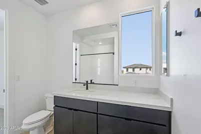 7945 W Griswold Road, Peoria, AZ 85345 - Photo 37