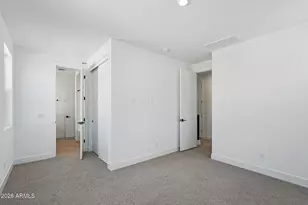 7945 W Griswold Rd, Peoria, AZ 85345 - Photo 35