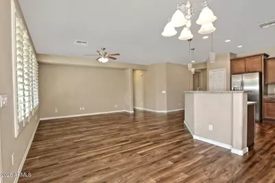 7863 W Discovery Way, Florence, AZ 85132 - Photo 9