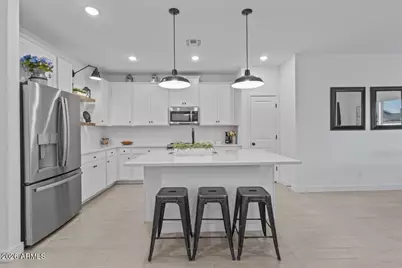 42505 W Vincent Drive, Maricopa, AZ 85138 - Photo 3