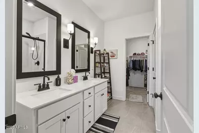 42505 W Vincent Drive, Maricopa, AZ 85138 - Photo 9