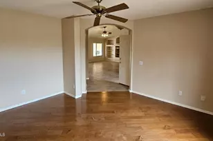 15973 W Sheila Ln, Goodyear, AZ 85395 - Photo 9