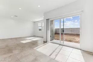 1539 E Glazier Dr E, Casa Grande, AZ 85122 - Photo 9