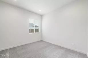 24912 N 169th Dr, Surprise, AZ 85387 - Photo 9