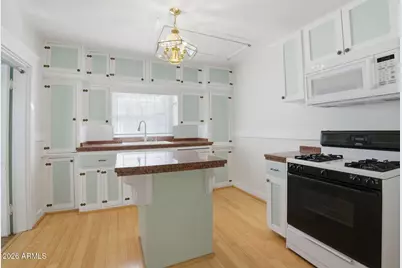 28 W Lewis Avenue, Phoenix, AZ 85003 - Photo 7