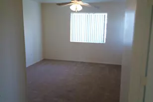 1544 S Owl Dr, Gilbert, AZ 85296 - Photo 5