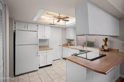 18225 N 45th Avenue, Glendale, AZ 85308 - Photo 9