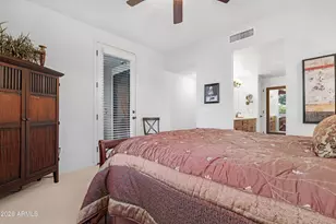 3330 S Gilbert Rd, Chandler, AZ 85286 - Photo 17