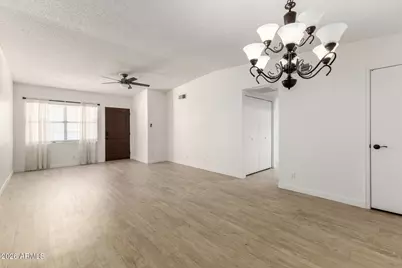 2929 Broadway Road # 67, Mesa, AZ 85204 - Photo 5