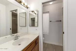 2929 Broadway Rd, Mesa, AZ 85204 - Photo 11