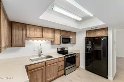 2929 Broadway Road # 67, Mesa, AZ 85204 - Photo 7