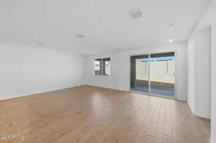 17308 W Saguaro Vis Dr, Surprise, AZ 85387 - Photo 5