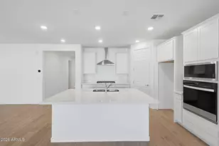 17308 W Saguaro Vis Dr, Surprise, AZ 85387 - Photo 3