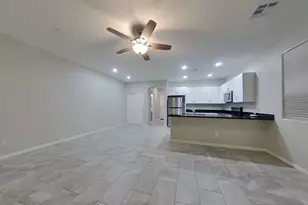 12563 W Gentle Rain Rd, Peoria, AZ 85383 - Photo 3