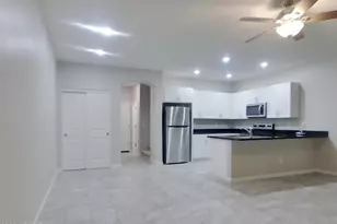 12563 W Gentle Rain Rd, Peoria, AZ 85383 - Photo 5