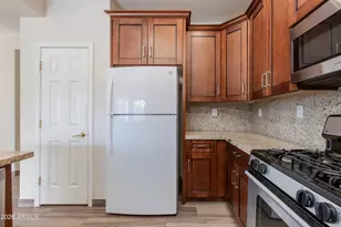 1707 W Twain Ct, Anthem, AZ 85086 - Photo 13