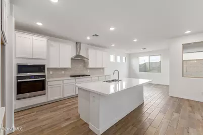 17458 W Saguaro Vista Drive, Surprise, AZ 85387 - Photo 7