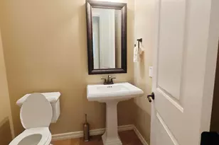 401 E Torrey Pines Pl, Chandler, AZ 85249 - Photo 5