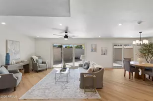 10647 W Campana Dr, Sun City, AZ 85351 - Photo 9