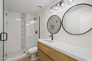 7768 E Mariposa Dr, Scottsdale, AZ 85251 - Photo 19