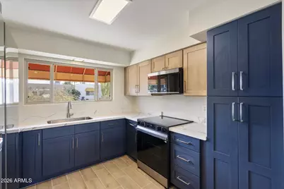 7768 E Mariposa Drive, Scottsdale, AZ 85251 - Photo 9