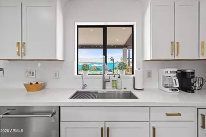 8214 E Northland Drive, Scottsdale, AZ 85251 - Photo 13