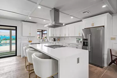 8214 E Northland Drive, Scottsdale, AZ 85251 - Photo 15