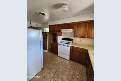 2032 W State Avenue, Phoenix, AZ 85021 - Photo 3