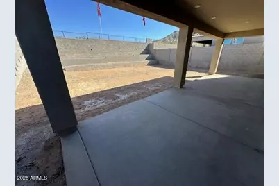 10223 S 20th Lane, Phoenix, AZ 85041 - Photo 21