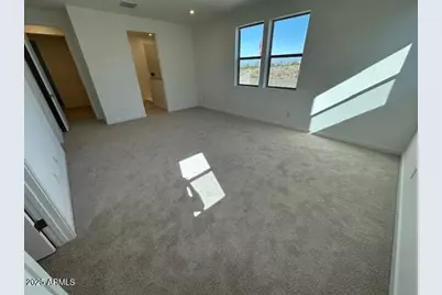 10223 S 20th Lane, Phoenix, AZ 85041 - Photo 13