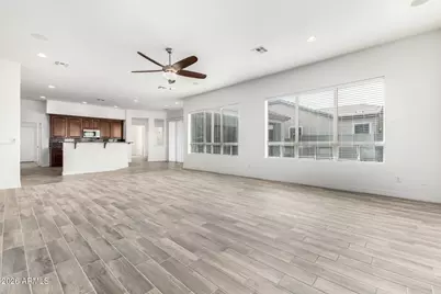 15468 W Coolidge Street, Goodyear, AZ 85395 - Photo 11