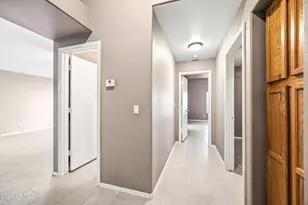 858 E Monterey St, Chandler, AZ 85225 - Photo 11