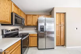 858 E Monterey St, Chandler, AZ 85225 - Photo 7