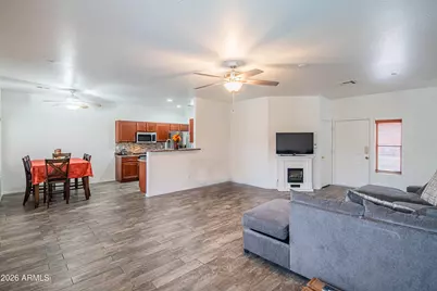 2621 E Pecan Road, Phoenix, AZ 85040 - Photo 17