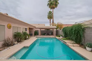 2621 E Pecan Rd, Phoenix, AZ 85040 - Photo 35