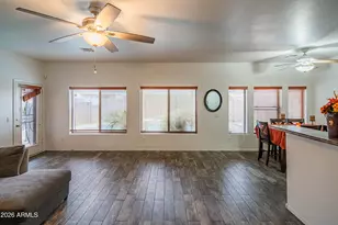 2621 E Pecan Rd, Phoenix, AZ 85040 - Photo 7