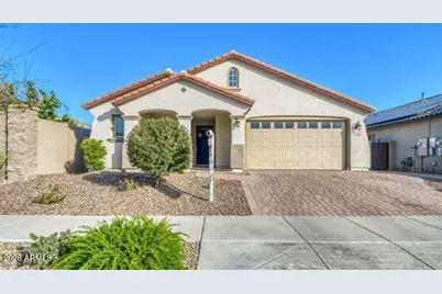 16016 W Creedance Boulevard, Surprise, AZ 85387 - Photo 1