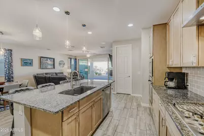 16016 W Creedance Boulevard, Surprise, AZ 85387 - Photo 11