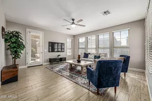 3971 E Morning Dove Trail, Phoenix, AZ 85050 - Photo 9