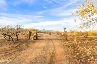 315 W Sunset Road, Huachuca City, AZ 85616 - Photo 13