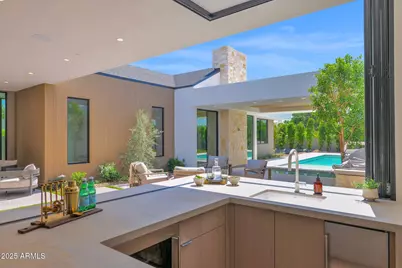 4704 N 40th Place, Phoenix, AZ 85018 - Photo 29